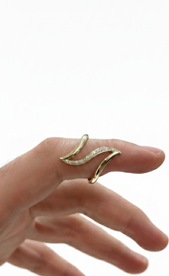 18K Solid Gold Wave Bypass Diamond Accent Ring